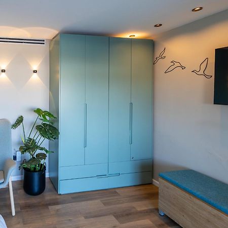 Sea View Stylish 1Br With Balcony By Beachfront Stay Herzliya Екстер'єр фото