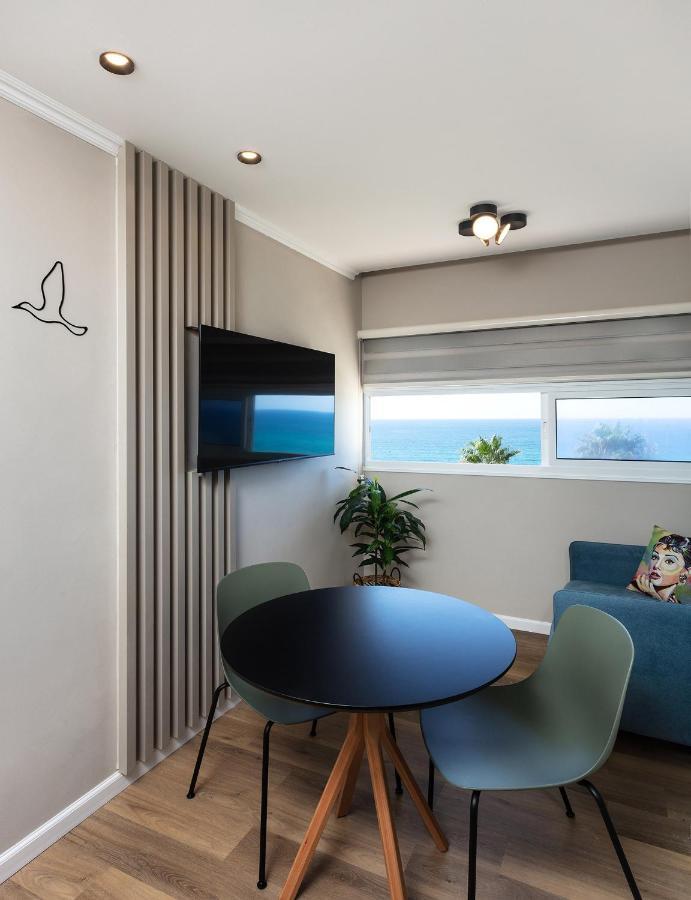 Sea View Stylish 1Br With Balcony By Beachfront Stay Herzliya Екстер'єр фото