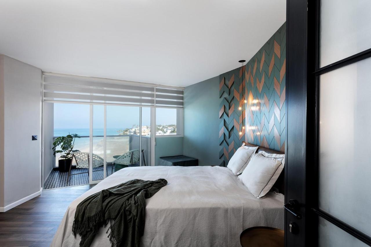 Sea View Stylish 1Br With Balcony By Beachfront Stay Herzliya Екстер'єр фото