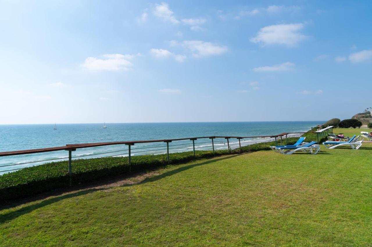 Sea View Stylish 1Br With Balcony By Beachfront Stay Herzliya Екстер'єр фото